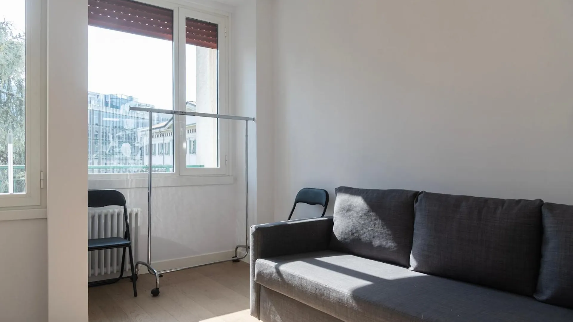 Youhosty - Bright Apartment Gioia Milan